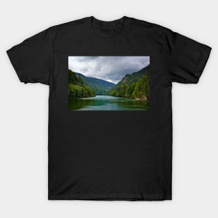 Lake Petrimanu in Romania T-Shirt